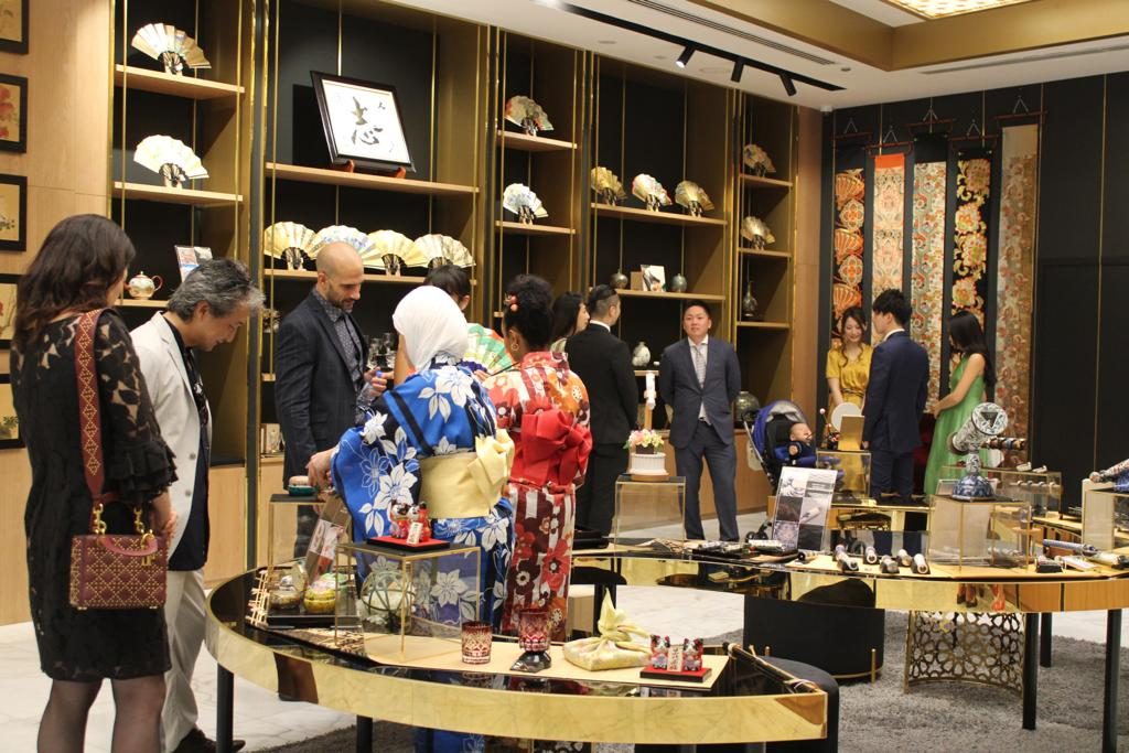ドバイモールに開店したナデューラジャパンは、金曜日だけその扉を開く。(提供)