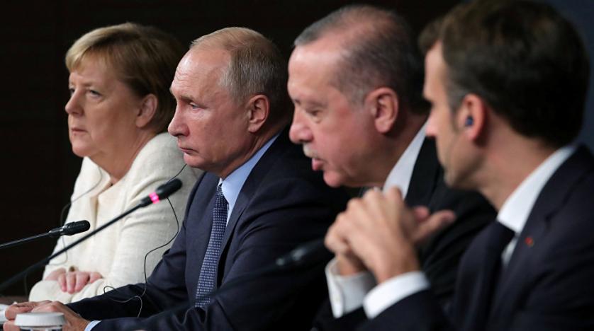 昨年のシリアに関するイスタンブール首脳会議に出席したドイツ、ロシア、トルコ、フランスの指導者たち。（ロイター）