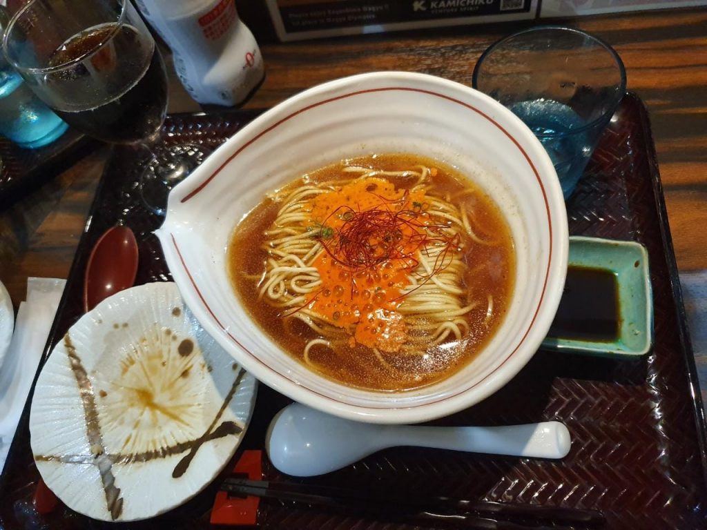 日本のハラールレストランは急激に増え、その数は180に達している。この中には伝統的な和食を出す高級料亭も含まれている。(AN 写真:撮影ハーラ・タシュカンディ)
