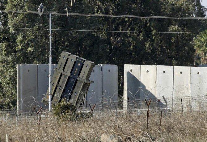 2019年11月12日、イスラエルが占領しているゴラン高原に配備されたイスラエルの防衛システム、アイアンドームのバッテリー（AFP通信）