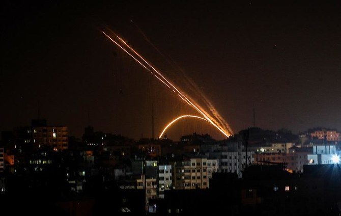 イスラエル軍は、防空システムがスデロットの町に向けて発射されたロケットを迎撃したと発表した。(ファイル/AFP通信)