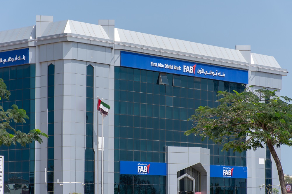 UAE最大の金融機関であるファーストアブダビ銀行(FAB)は、レバノンのアウディ銀行のエジプト子会社を買収する可能性について協議を始めた。(Shutterstock)