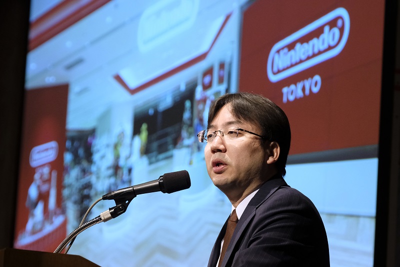 日本のビデオゲーム会社、任天堂の古川俊太郎社長が、2020年1月31日、東京のホテルで同社の決算説明会でスピーチを行う様子。（AFP）