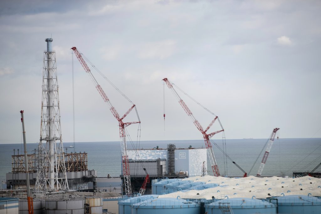 日本の福島第一原発の汚染水貯蔵タンク。2018年1月21日。（AFP通信）