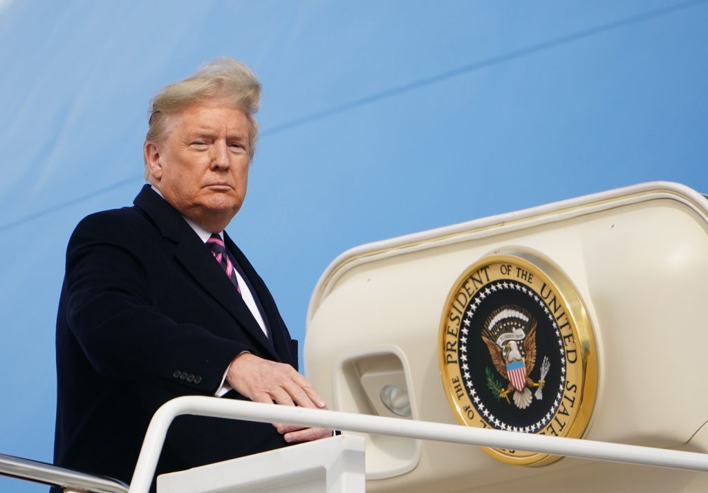 米国のトランプ大統領は、東京オリンピックのために今年の夏、来日を検討していると述べた。(AFP)