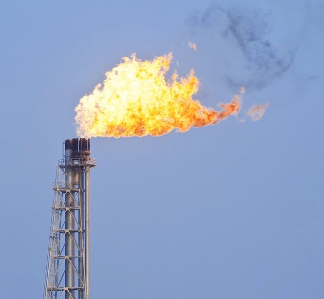 広大なガワール油田近くの豊富なガス資源は、年間最大86億ドルを生み出す可能性がある。（提供写真）