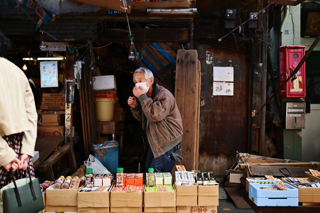 日本は高齢者の割合がもっとも高く、28％が65歳以上だ。（AFP）