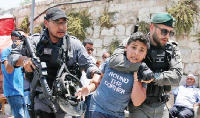 22箇所のイスラエル刑務所には約5,000名のパレスチナ人囚人がいる。 （AFP）