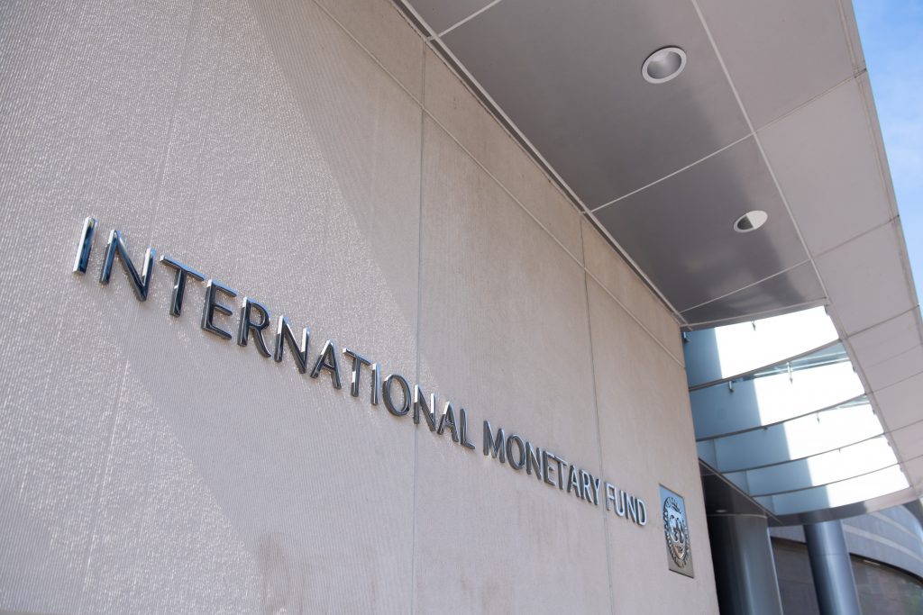 日本は同日の世銀・国際通貨基金(IMF)合同開発委員会で協力を表明した。(AFP)