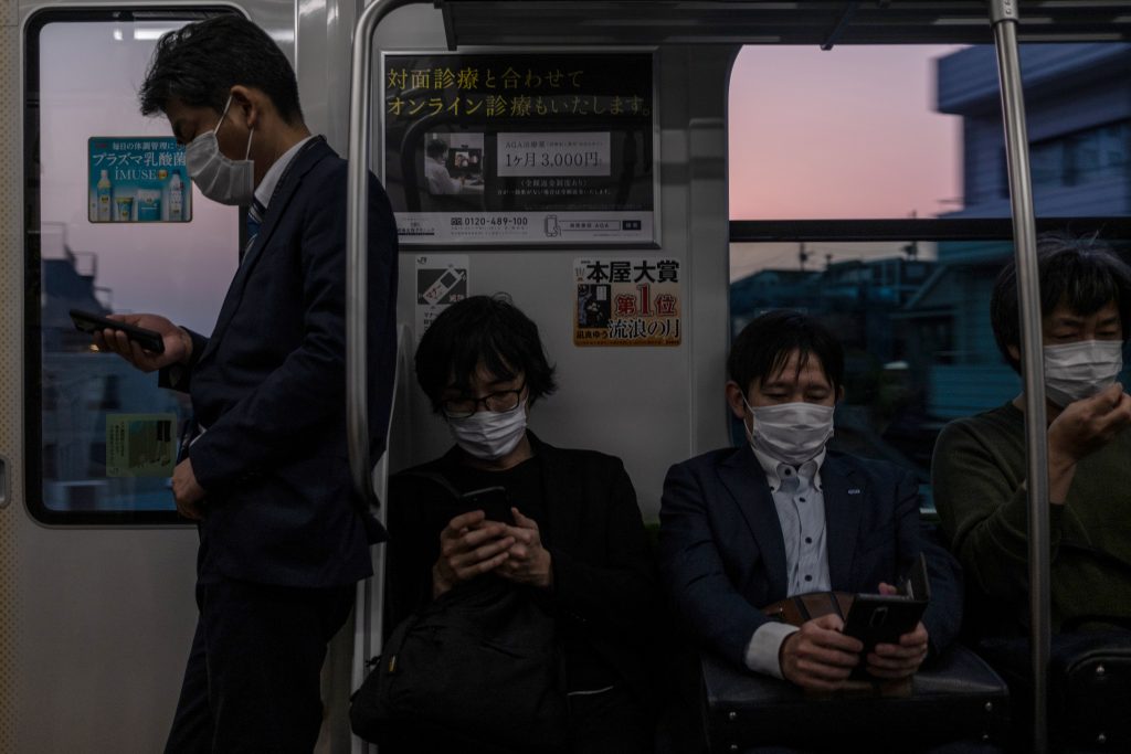 結局、避難者はいなかったが、市の担当者は「症状がある人の動線を完全に分離することは難しい」と、危機感を抱く。(AFP)