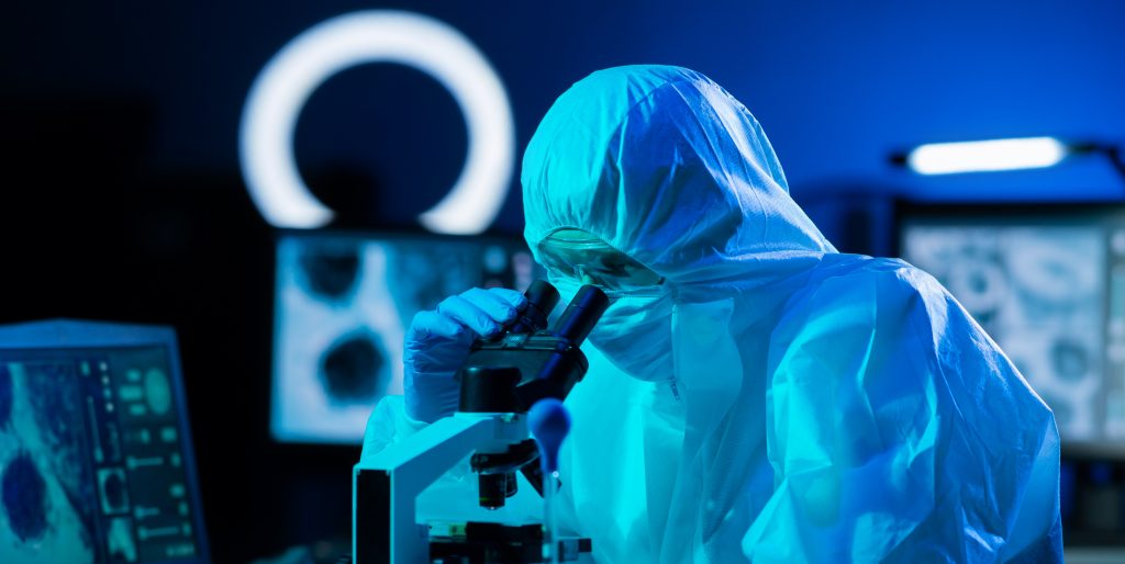 東芝と信州大学は２９日、がん細胞を狙って治療遺伝子を届ける微小カプセルを開発したと発表した。(Shutterstock)