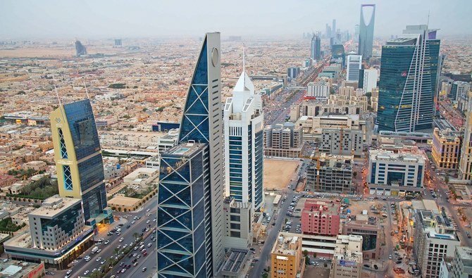 野心的なサウジアラビア政府系の公共投資ファンド（PIF）は、政府の準備金から最近支給された追加の400億ドルをサウジアラビア王国のために使おうと目指している。(Shutterstock)