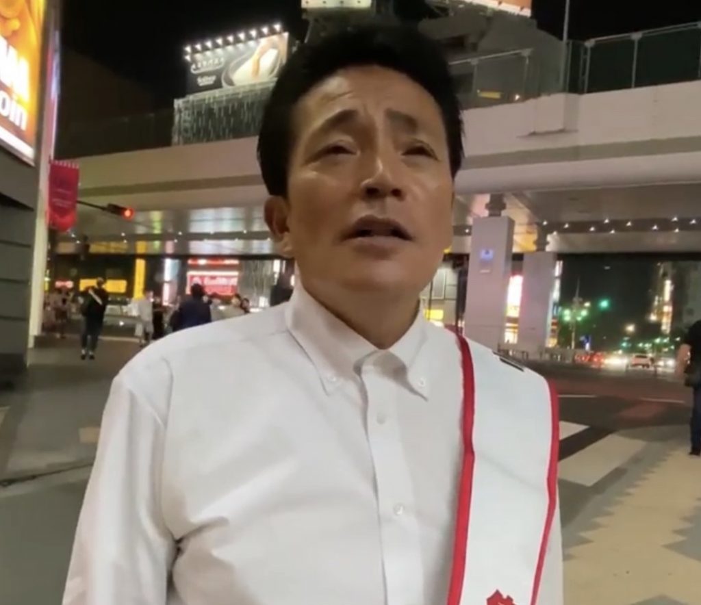 押越清悦氏(61)は、現在、人々にオーガナイズストーキングの危険性を示したいと、同選挙に立候補している。