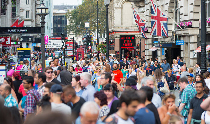  英国と湾岸協力会議（GCC）の新たなコラボレーションによって、若手アーティストは新たなつながりを深めるチャンスを得る。（シャッターストック）