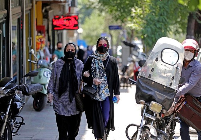 イランは、中東において致命的となる新型コロナウイルスの発生と戦っている。 （ファイル/ AFP）