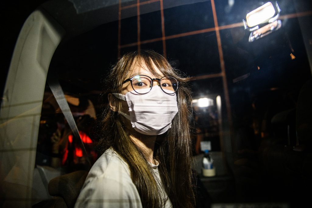 10日の逮捕について「心の準備ができておらず、現状把握ができないままだった」と恐怖を語り、「起訴や収監される(かもしれない)」と今後への不安を吐露した。(AFP)