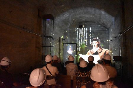 63人が戦死した。市は平和学習のため、周辺の滑走路跡や防空壕などを戦争遺跡として整備している。(JIJI Press)