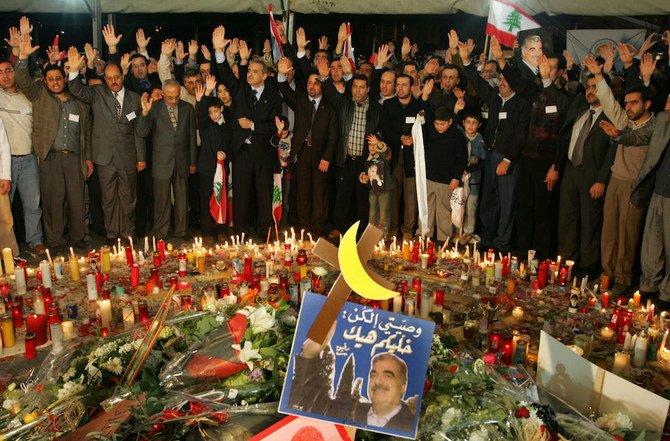 多数の死者を出したベイルートでの爆発を受け、国連特別法廷は水曜日、2005年のラフィク・ハリリ元レバノン首相暗殺事件の評決を延期することを発表した。