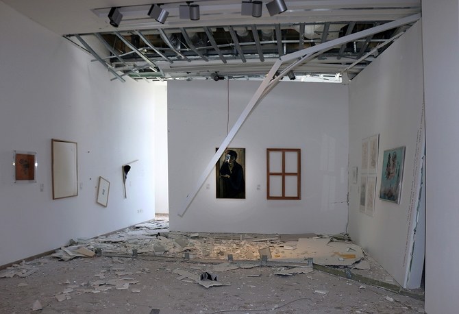 大邸宅を博物館にしたサーソックは、ほんの数カ月前にはピカソの画期的な展覧会が開催されていたが、今では街の衰退を物語っている（AFP）