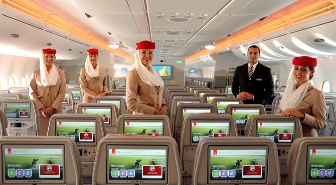 ドバイのエミレーツ航空が10月から従業員の給与を全額復元へ Arab News