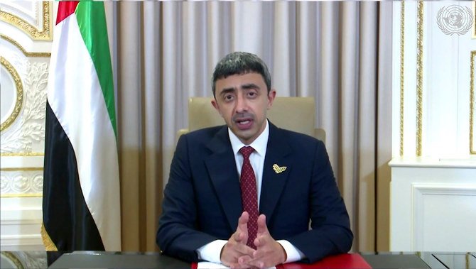 国連によるネット放送動画よりキャプチャした画像、UAEのアブドラ・ビン・ザイード外相が、第75回国連総会にてビデオメッセージで演説する様子。2020年9月29日火曜日、ニューヨークの国連本部。(国連ネット放送、AP提供)