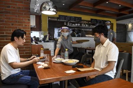 当初、来客のほとんどが日本人だった。 (AFP)