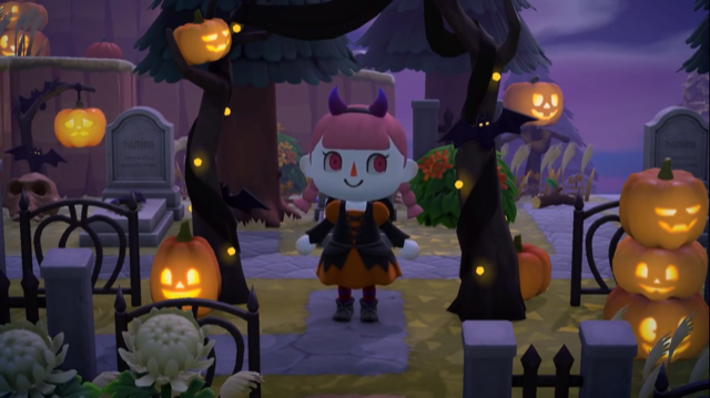 プレイヤーは、ハロウィンのコスチュームでドレスアップしたり、キャンディーを食べたり、新しいカボチャ畑のアクティビティで自分たちのガーデニングのスキルを駆使したりできる。（スクリーンショット）