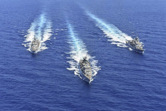 トルコとギリシャのフリゲート艦が8月にトルコの探索船の1隻のそばで海上衝突して以来、緊張感が続いていた。 (ファイル/AFP)