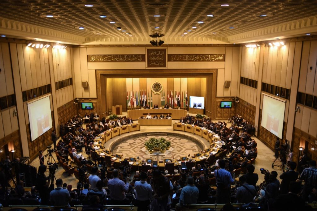 2017年9月11日、エジプトのカイロで第1回日アラブ政治対話が開催されました。（AFP)）