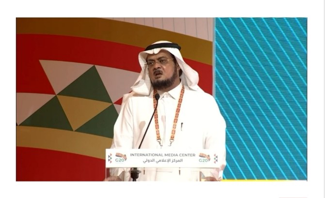 G20会合で講演するサウジアラビアのオサマ・ファキーハ環境副大臣。(Screenshot)