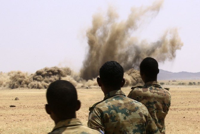両国はそれぞれの軍隊の全ての部門に対する共同訓練活動の実施について合意した。（資料写真/AFP）