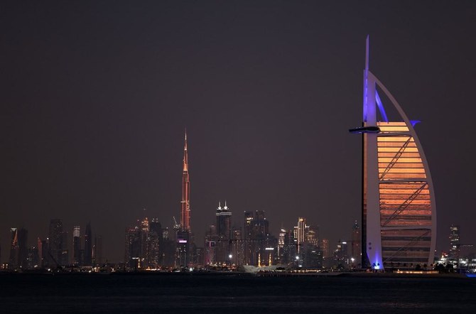 最新の法改正は、UAEがパンデミックの影響で2021年に延期した万国博覧会において、約2500万人の訪問者を受け入れる準備に数十億ドルを費やしたことを受けて行われた。(AFP)