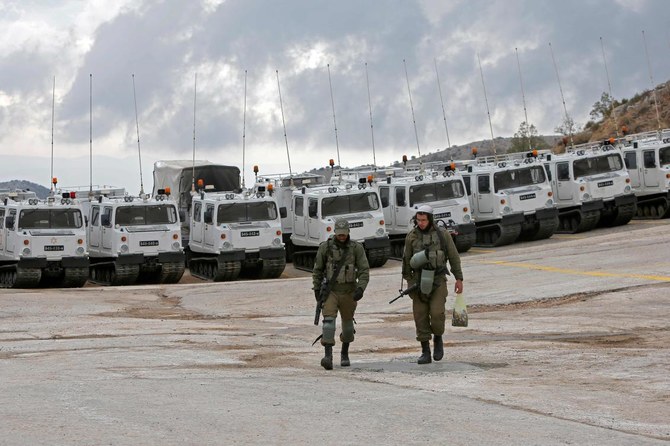 レバノンの軍当局者によると、同国は今週予定されているイスラエルとの海上境界線をめぐる協議が延期されたとの知らせを受けた。（ファイル/ AFP）