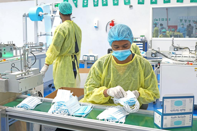 医療用品と滅菌器の工場の数は、パンデミックの間の3～4か月で倍増した。（提供写真）