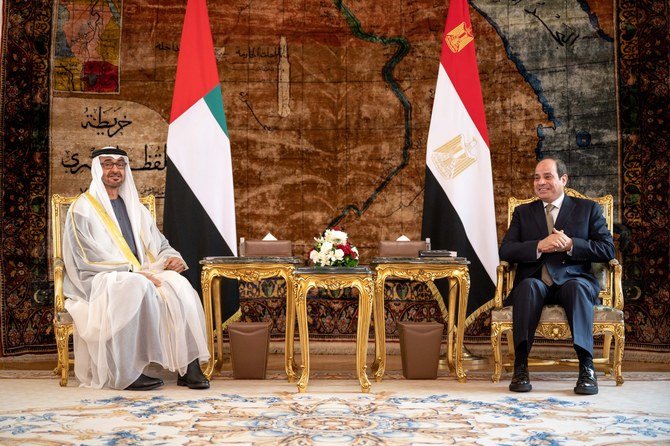 カイロでエジプトのアブデル・ファッタ・エル・シーシ大統領と会談するシェイク・モハメド・ビン・ザーイド殿下。（@MohamedBinZayed）