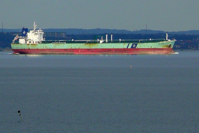 シンガポールを拠点とするBW ライン号（この写真は2012年撮影）が船荷を荷揚げ中、爆発物を積載する船によって攻撃を受けた。（写真：ウィキメディアコモンズ提供のCC BY-SA 2.0、スカンジナビア地方デンマークのコペンハーゲン大都市圏、Comrade Foot -タストルップ）