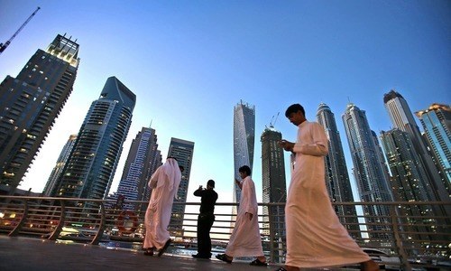 UAEの上場不動産会社6社の外国人投資家が保有する株式数は約84億株、212億ディルハム（57.7億ドル）に上った。(AFP/ファイル)