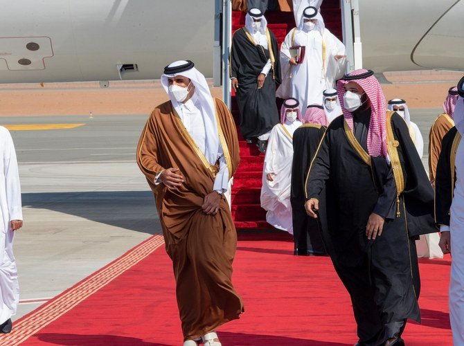 サウジアラビアのムハンマド・ビン・サルマン皇太子は、アルウラで開催されたGCCサミットで、カタールとの関係を修復する合意は、湾岸諸国、アラブ諸国、イスラム諸国の間の連帯と安全保障の重要性を強調するものだと語った。（画像：Bandar Algaloud/サウジアラビア王室）