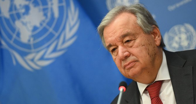 グテーレス氏は、膨大な200万人という数字の背後には、家族から奪われた実在の人々の名前と顔があると述べた。(AFP通信)