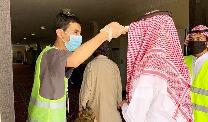 保健相は日曜、サウジアラビアで新たに186人のCOVID-19感染者を記録し、感染者の総数は366,371人に増加した。（SPA）