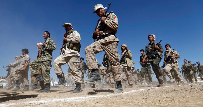 今回の見直しでは、フーシ派民兵のテロ組織指定を取り消すことも検討される見通しだ。（AFP通信/資料）