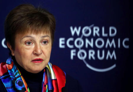 IMFの専務理事であるクリスタリナ・ゲオルギエバは、2020年1月20日にスイスのダボスで開催される世界経済フォーラム（WEF）に先立つ記者会見で講演する。（ロイター/資料写真）