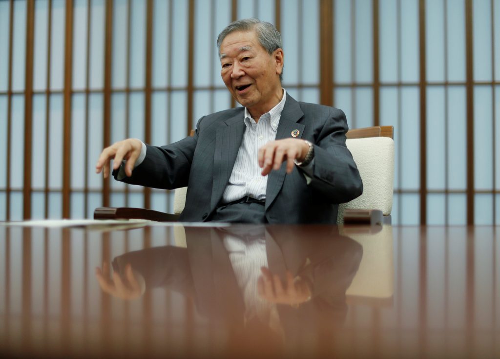 中西氏は21年は「国を挙げて経済を総動員し、新型コロナウイルス禍を克服する年だ」と指摘。