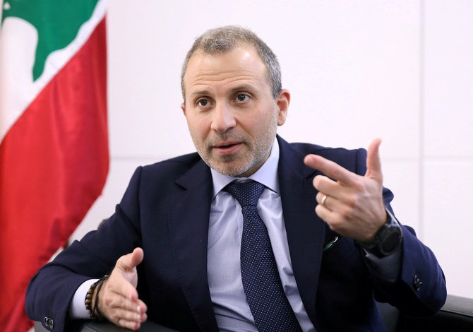 レバノンの政治家で自由愛国運動の指導者、ジブラーン・バシール氏、ハリリ次期首相が全閣僚を指名すると言い張るなら、自由愛国運動は新政権に参加しないだろうと発言(ファイル/ロイター)