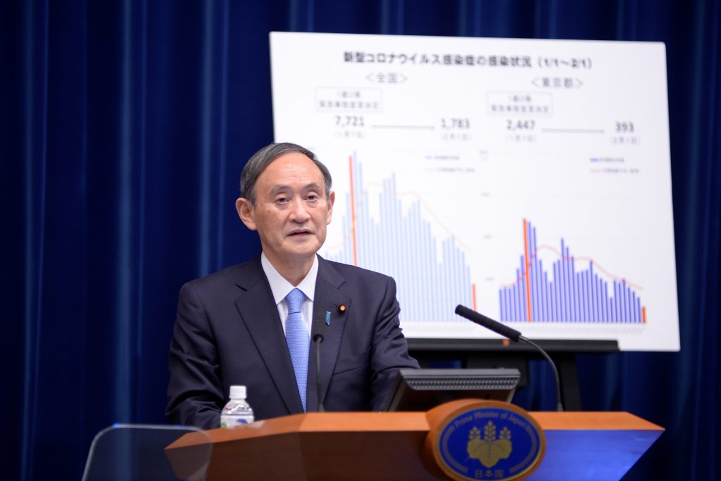 下村氏はワクチン接種について国民向けの積極的な情報発信を求めた。(AFP)