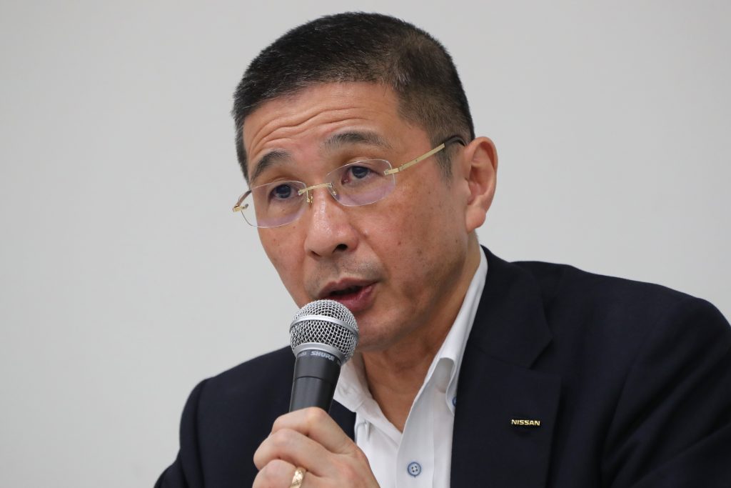 写真は2019年9月9日、横浜市の日産本社で行われた記者会見での当時の西川広人社長。(AFP)