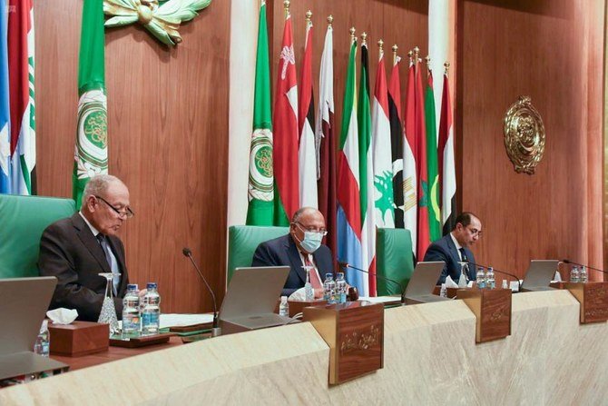 アラブ連盟の外相らは2021年2月8日（月）にカイロで緊急会合を開き、中東和平プロセスとアラブ民族の団結の維持について議論した。(SPA)