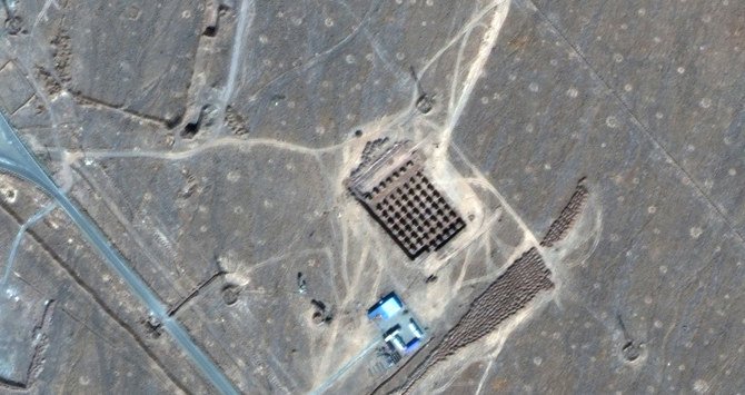 イラン政府は明らかに何かを隠している、とサウジの政治アナリストであるハムダン・アル・シェフリ博士はアラブニュースに語った。(AFP通信)