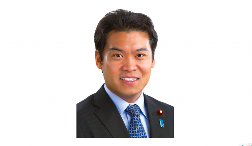 鷲尾英一郎外務副大臣(WAM)