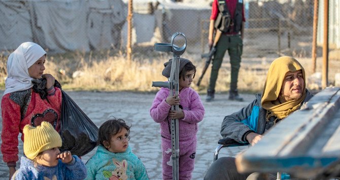 専門家たちは収容所に国民がいる57の国家に対して、送還手続きは国際人権法に沿って実施されなければならないと説いた。（AFP通信/資料）